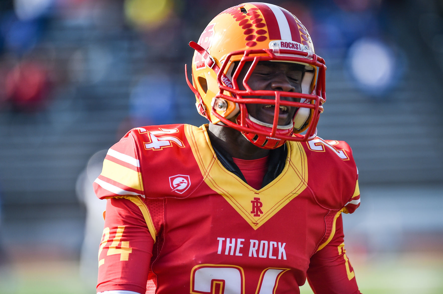 110919-mda-spt-rocky-football-025a.jpg